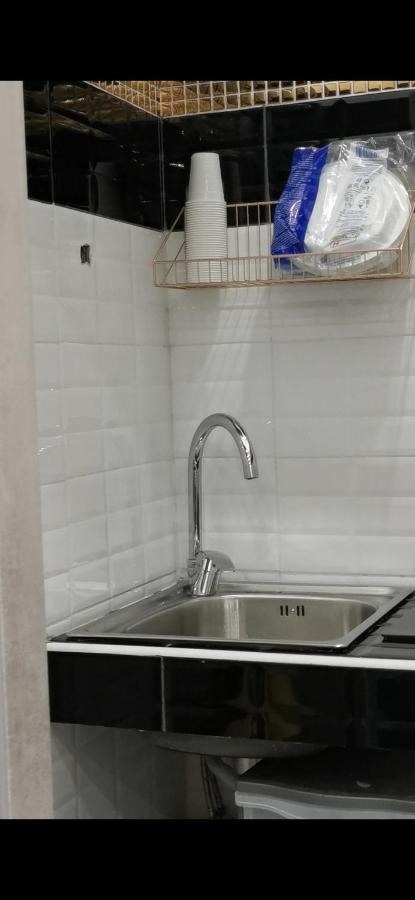 La Camera Napels Buitenkant foto